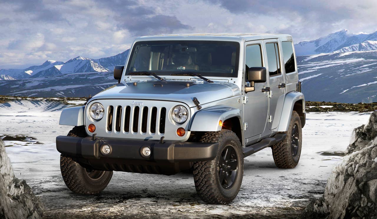 2012 Jeep Wrangler Arctic front 3/4