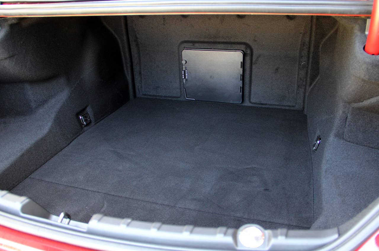 2012 BMW 6 Series Coupe trunk