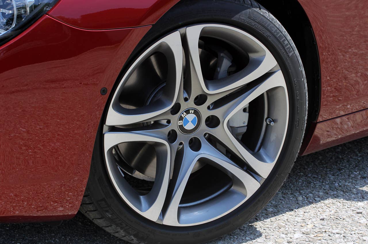 2012 BMW 6 Series Coupe wheel