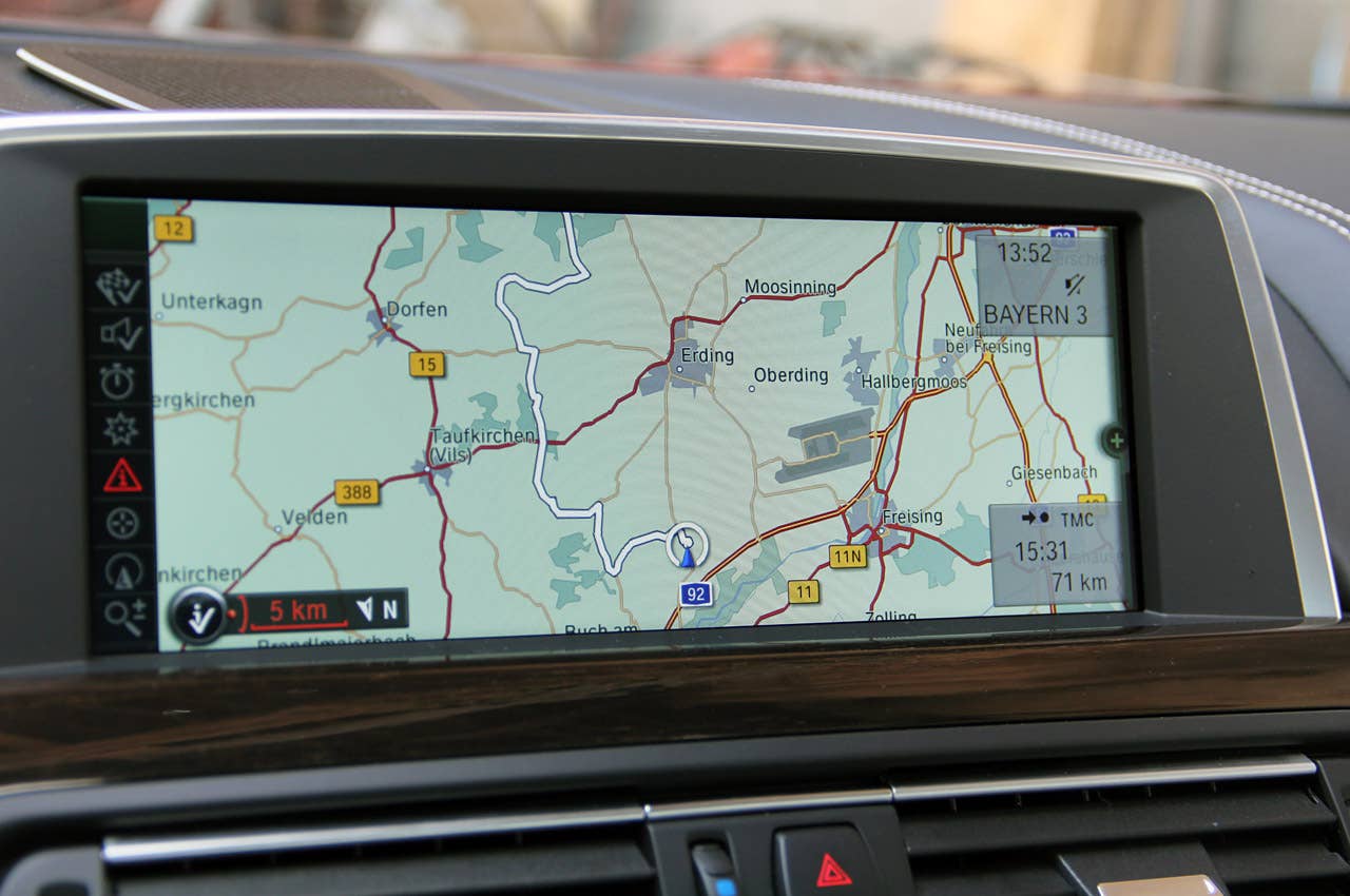 2012 BMW 6 Series Coupe navigation system