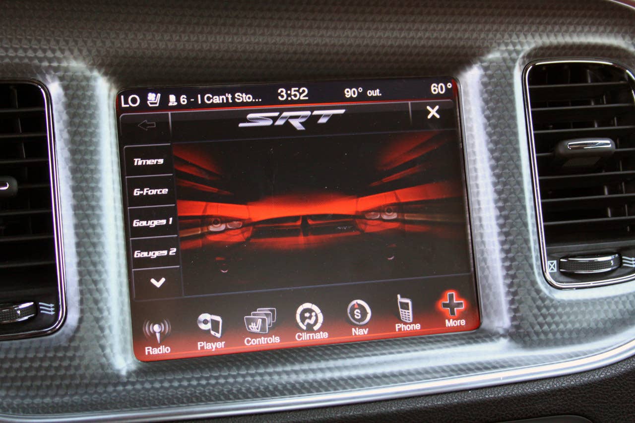 2012 Dodge Charger SRT8 multimedia system load screen