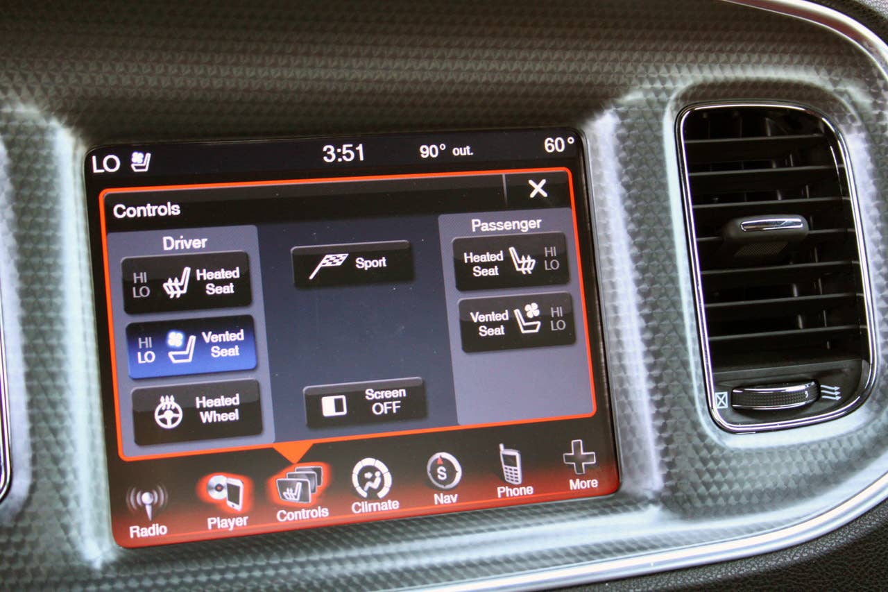 2012 Dodge Charger SRT8 seat settings