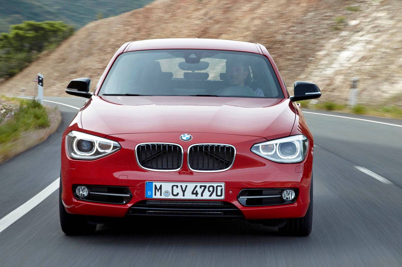 The new BMW 1 Series, Sport Line (06/2011)