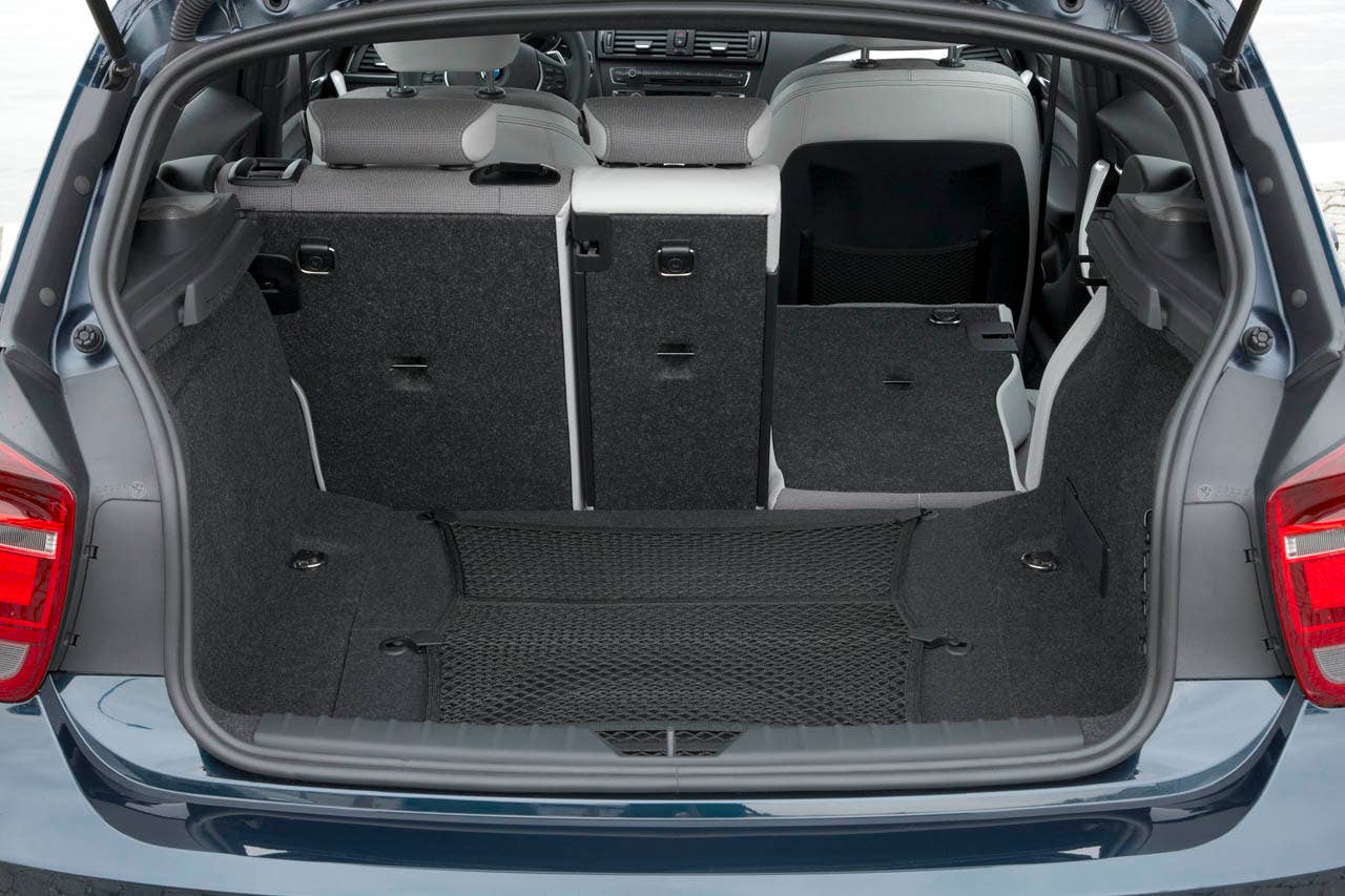 The new BMW 1 Series, Urban Line (06/2011)