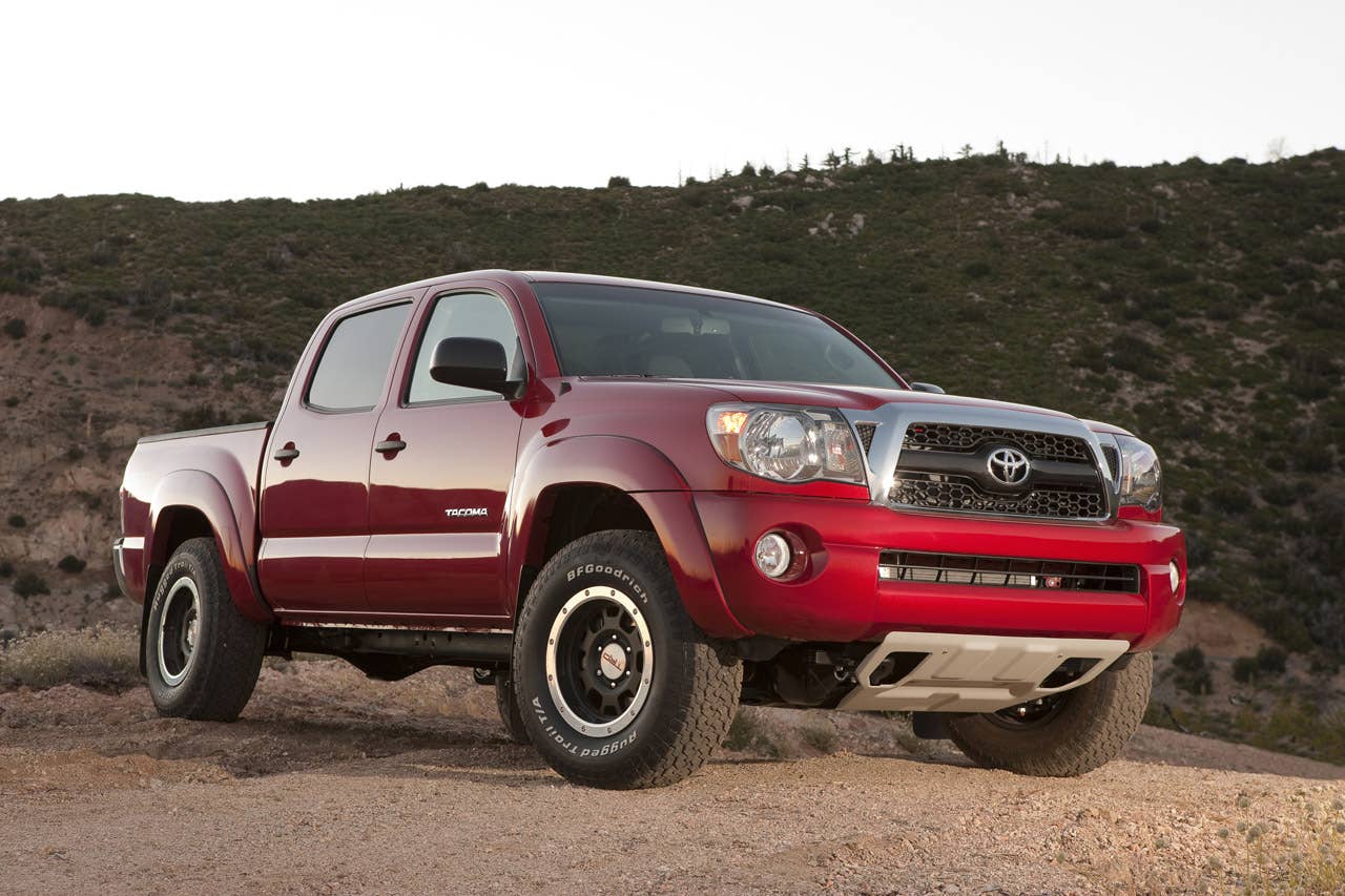 2011 Toyota Double Cab V6 Manual