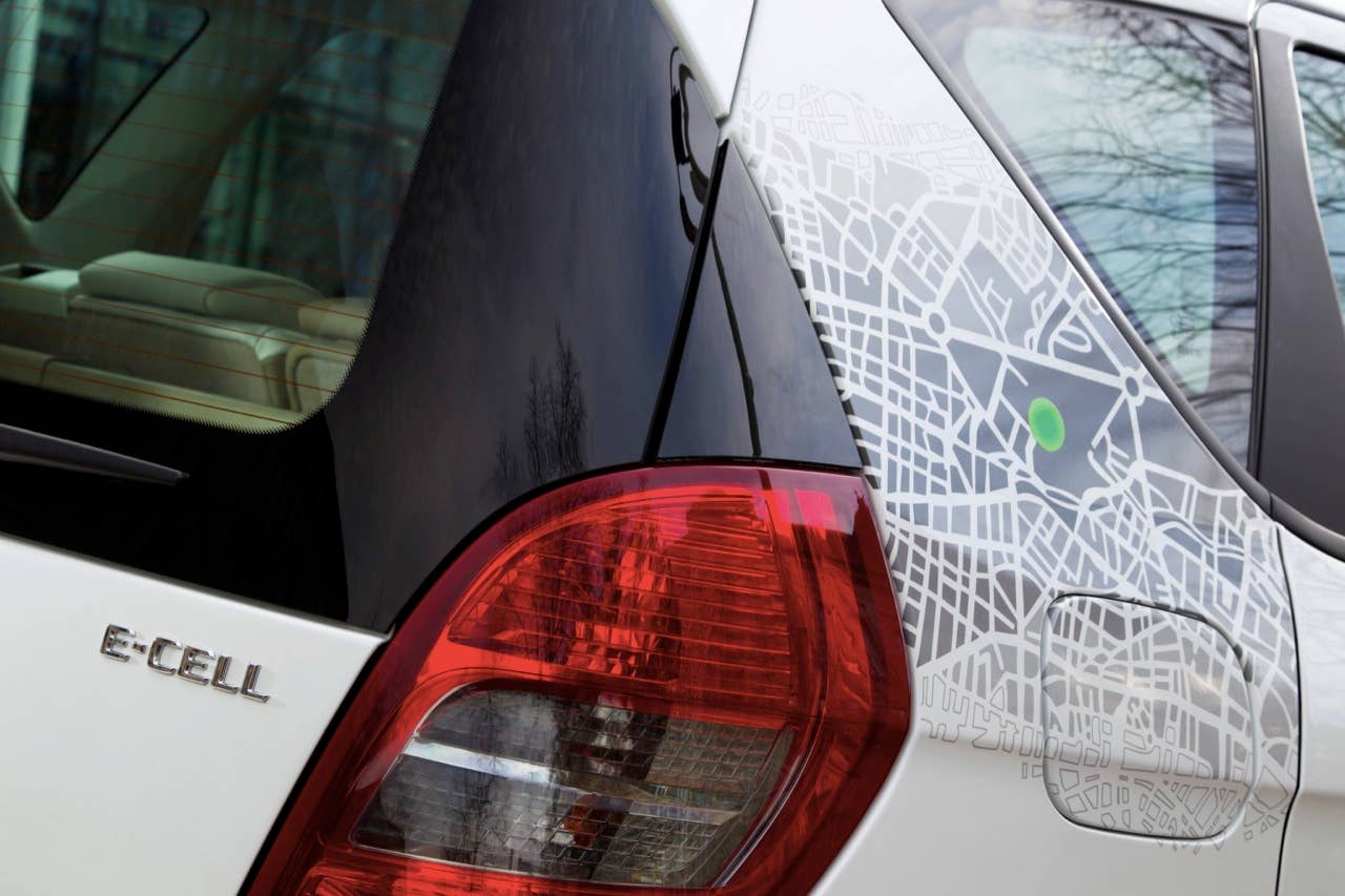Daimler B-Class E-Cell Inductive Charging Tests