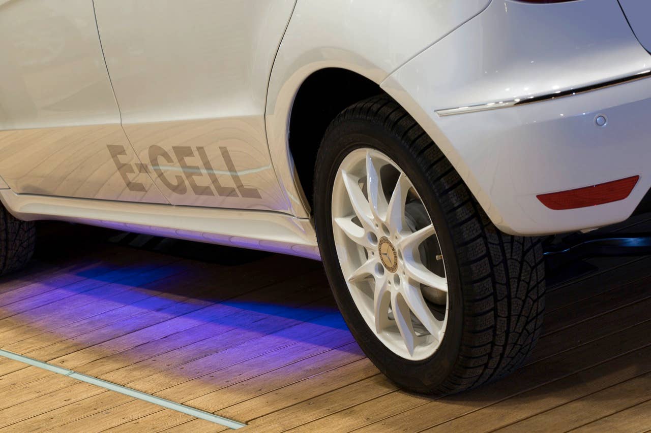 Daimler B-Class E-Cell Inductive Charging Tests