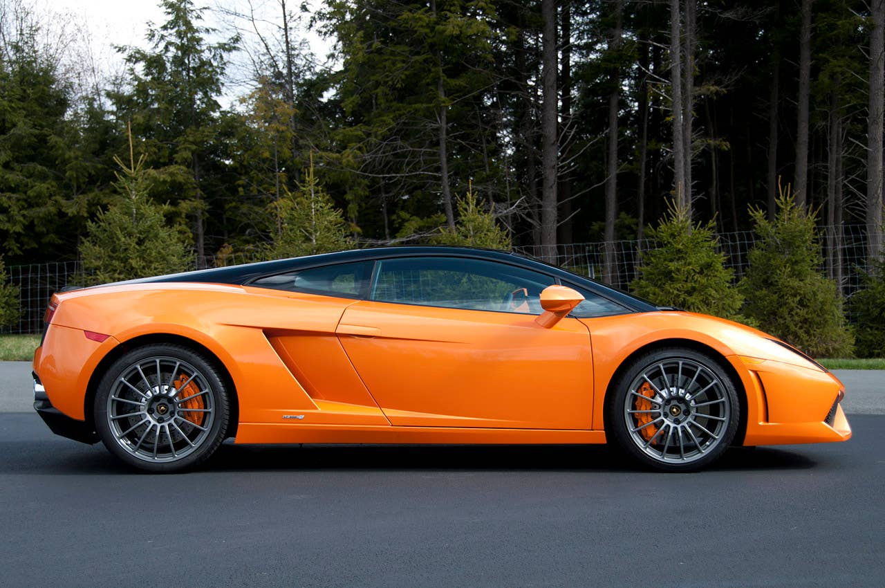 2011 Lamborghini Gallardo LP 550-2 Bicolore side view