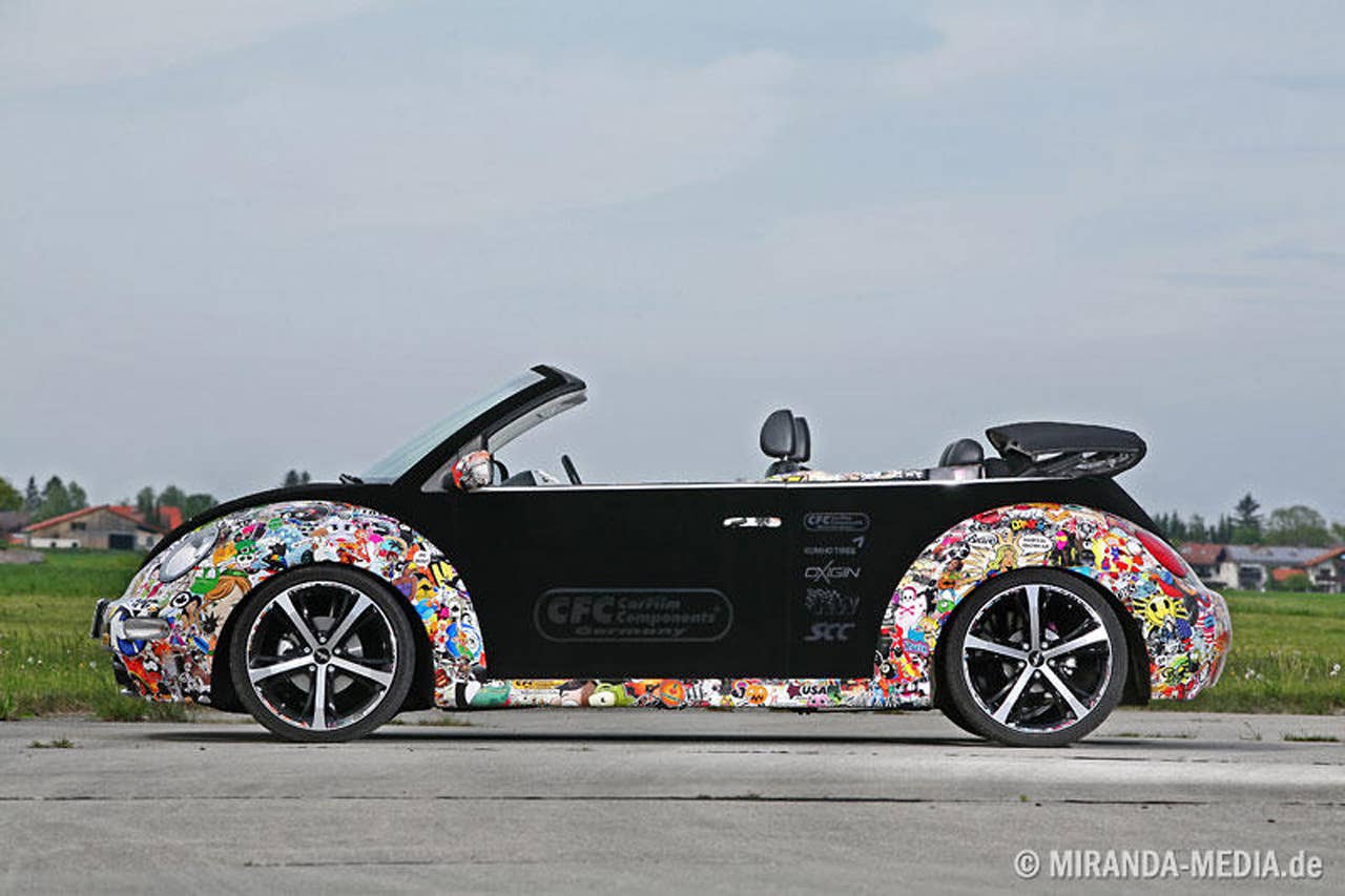 2011 Volkswagen New Beetle side