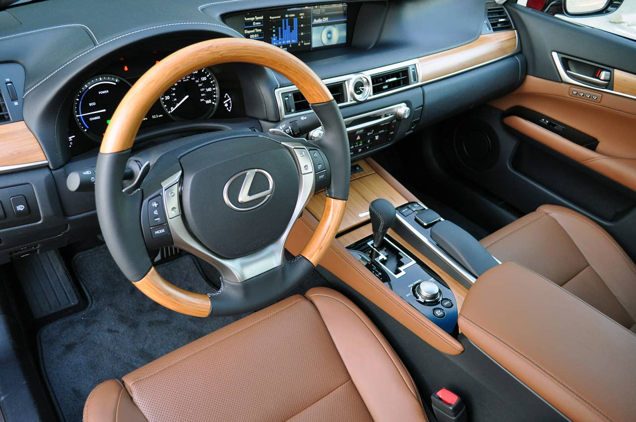 2013 Lexus GS 450h interior