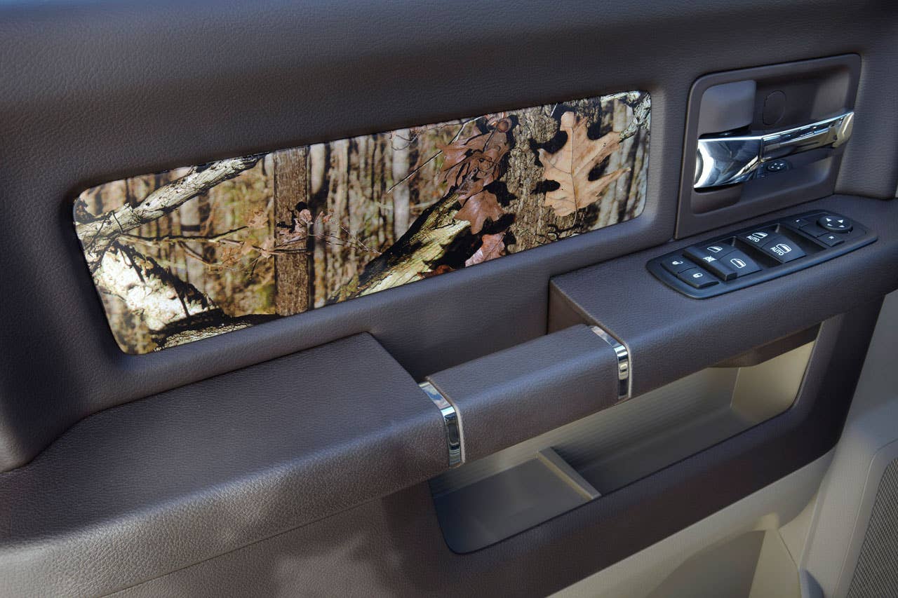 Ram 1500 Mossy Oak Edition door insert