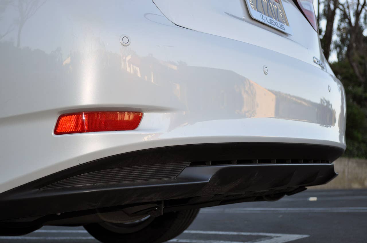 2013 Lexus GS 450h rear fascia