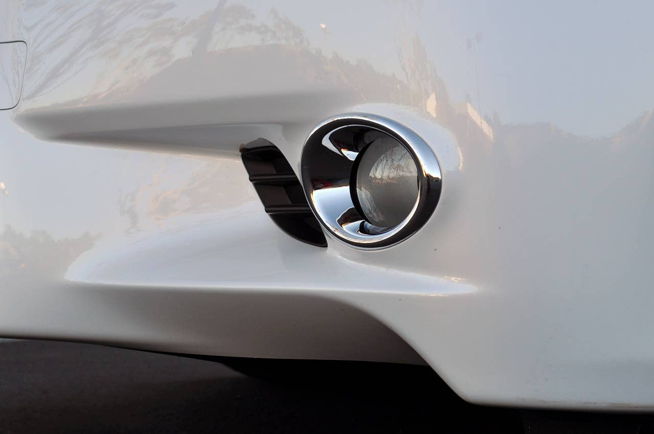 2013 Lexus GS 450h fog light