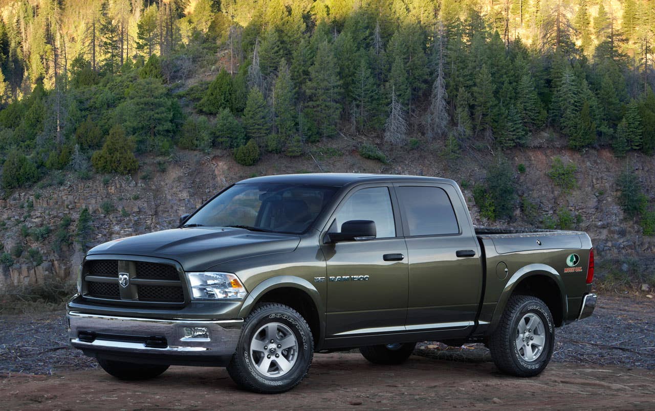 Ram 1500 Mossy Oak Edition front 3/4