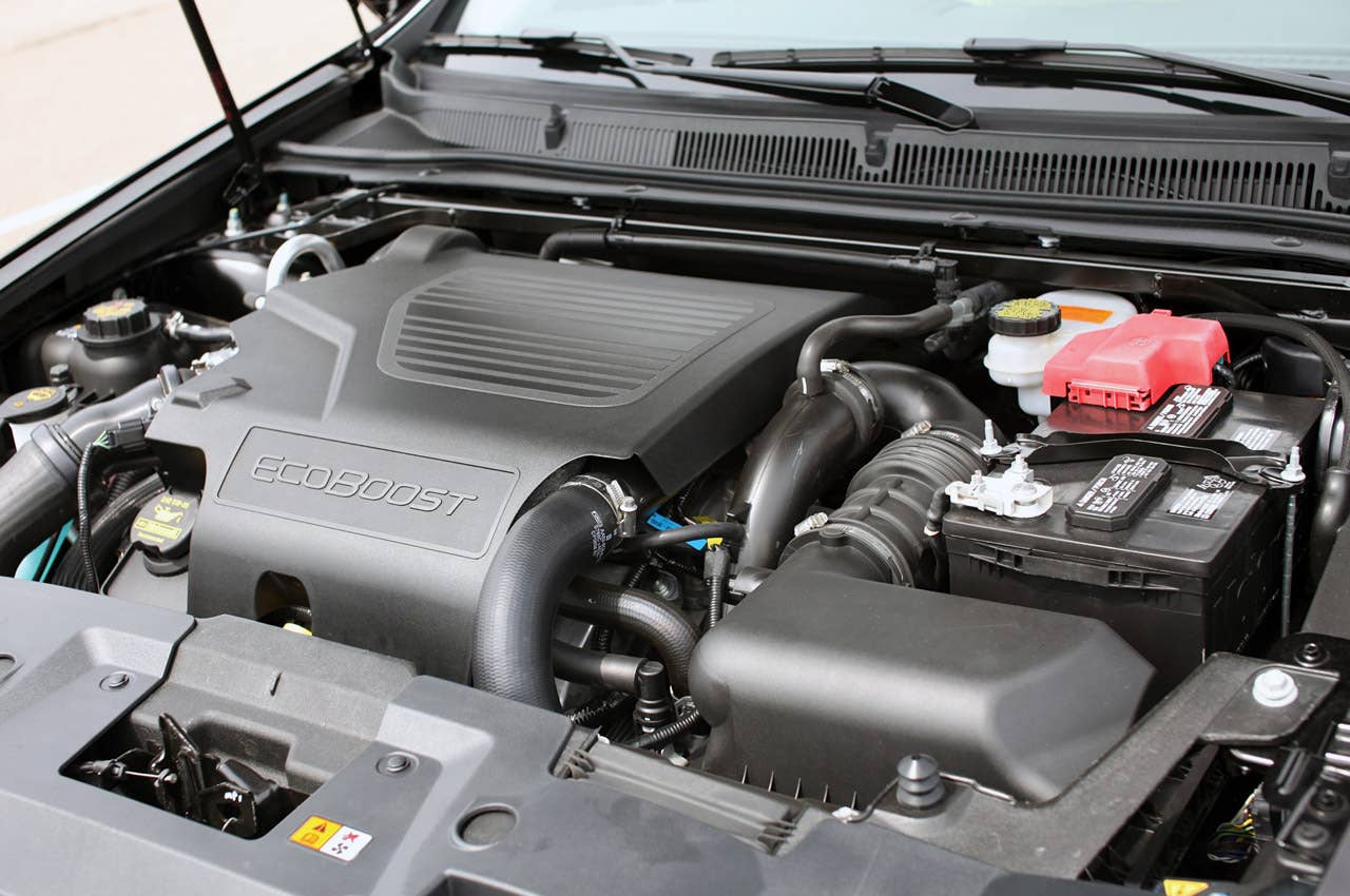 2013 Lincoln MKS EcoBoost engine
