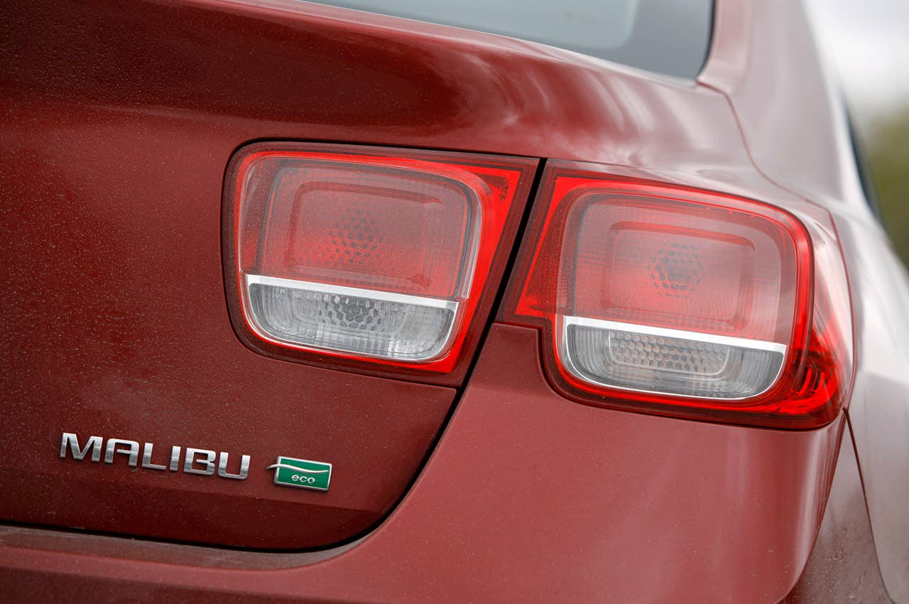2013 Chevrolet Malibu Eco taillight