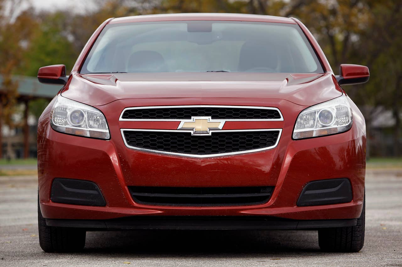 2013 Chevrolet Malibu Eco front view