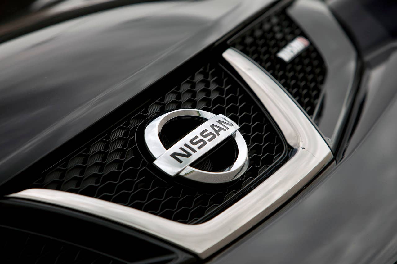 2013 Nissan Juke Nismo grille