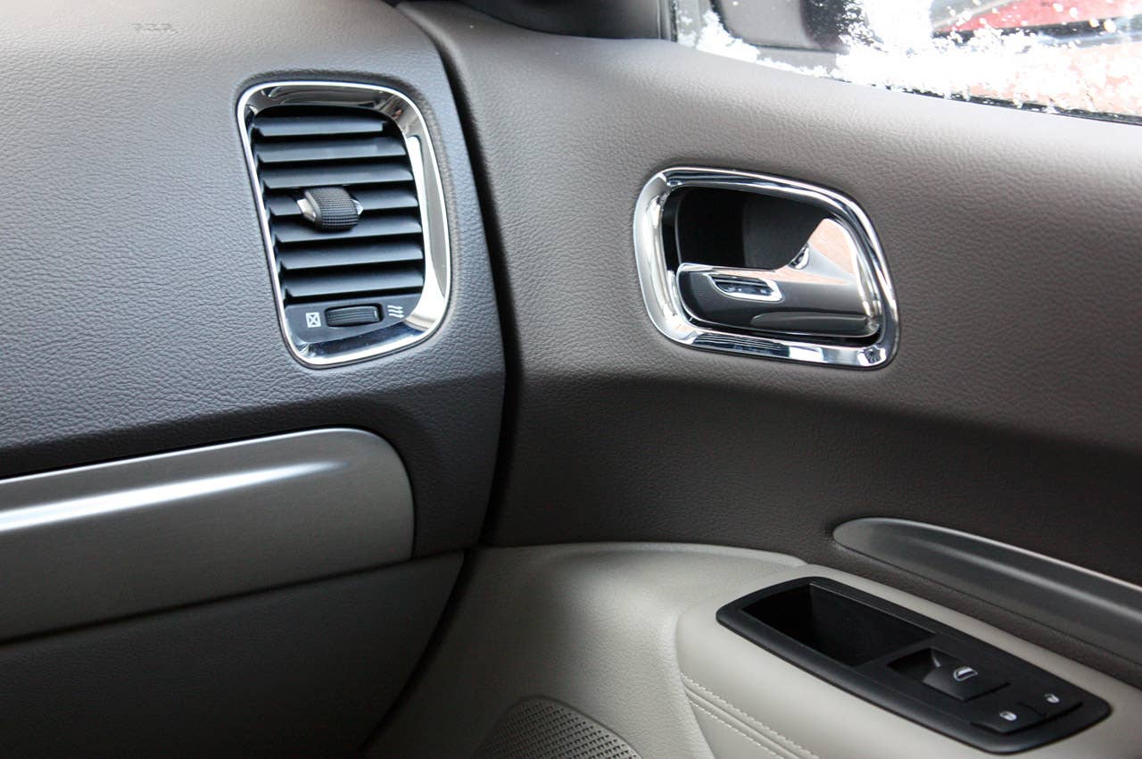 2011 Dodge Durango dash and door trim