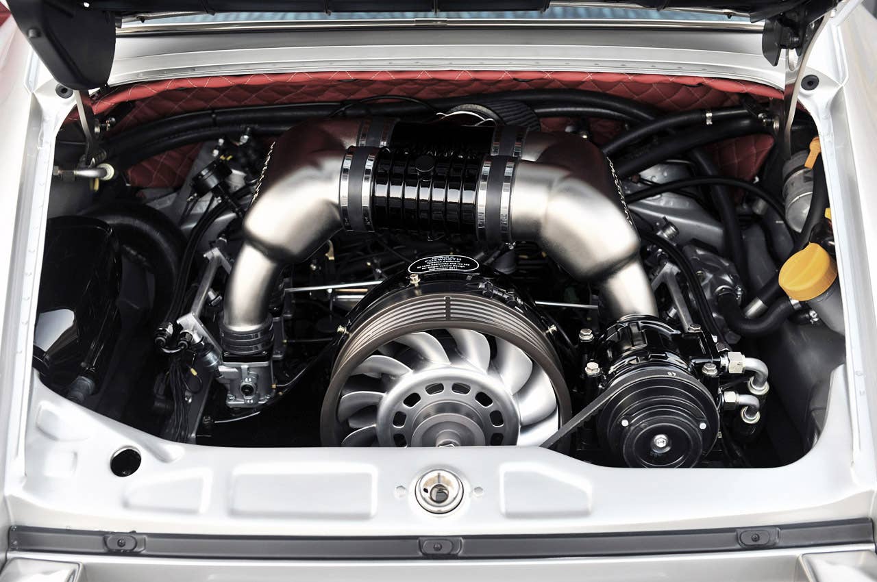 Porsche 911 Restored by Singer engine