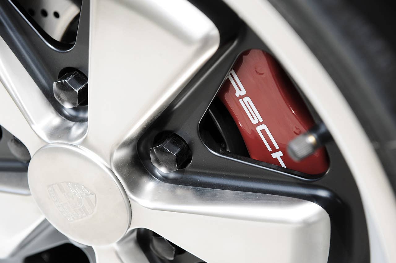 Porsche 911 Restored by Singer brake caliper