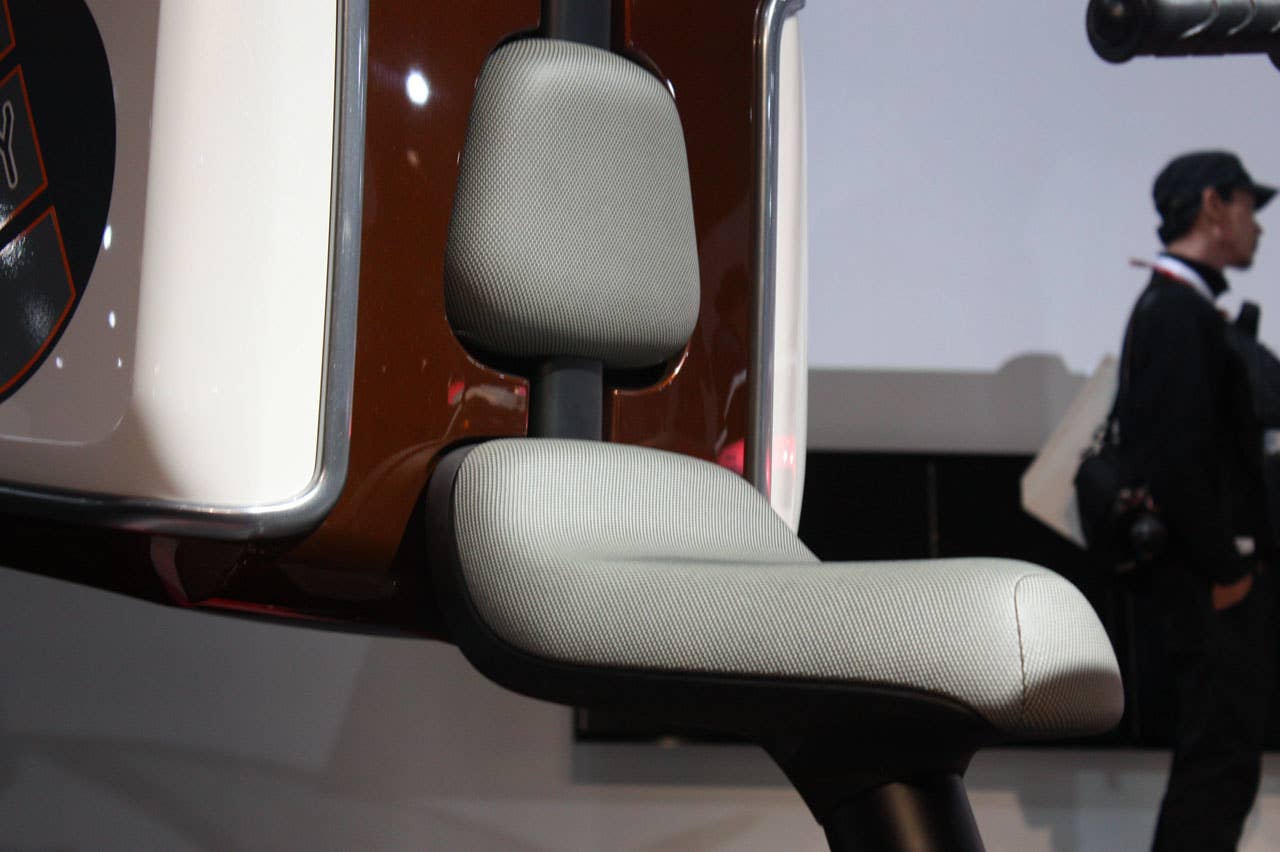 Honda E-Canopy Trike chair