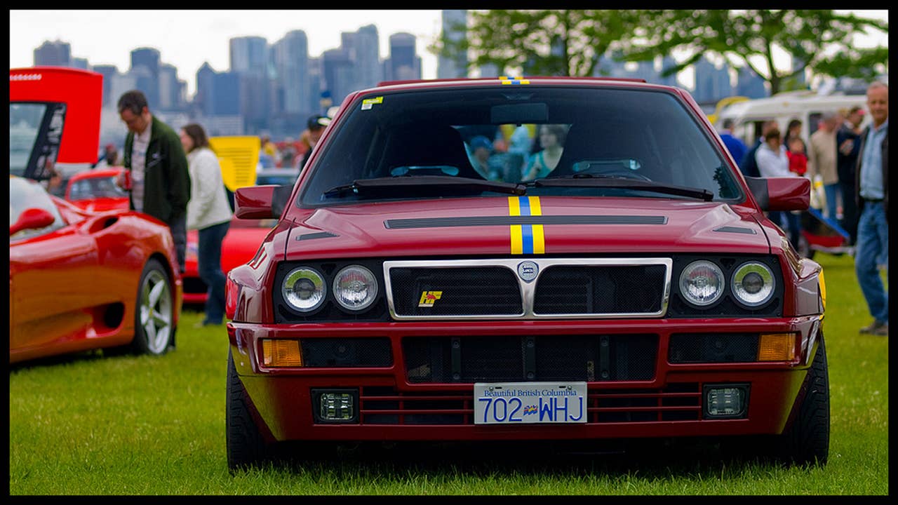 1994 Lancia Delta Integrale Edizione Finale front