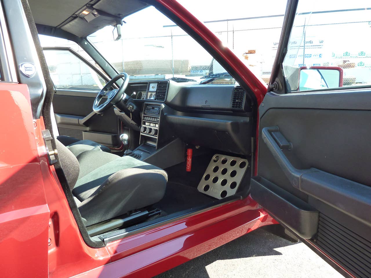1994 Lancia Delta Integrale Edizione Finale interior