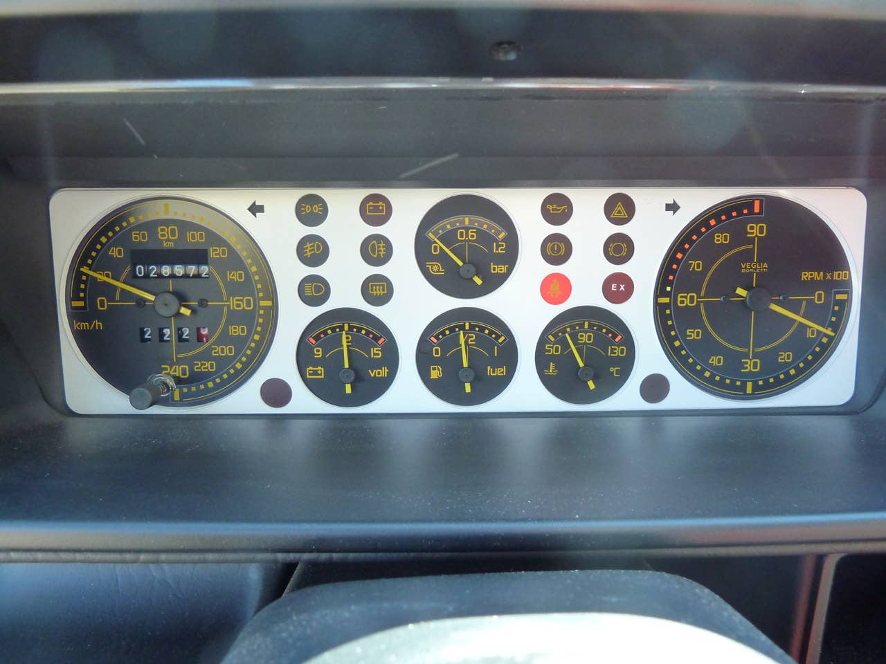 1994 Lancia Delta Integrale Edizione Finale gauges
