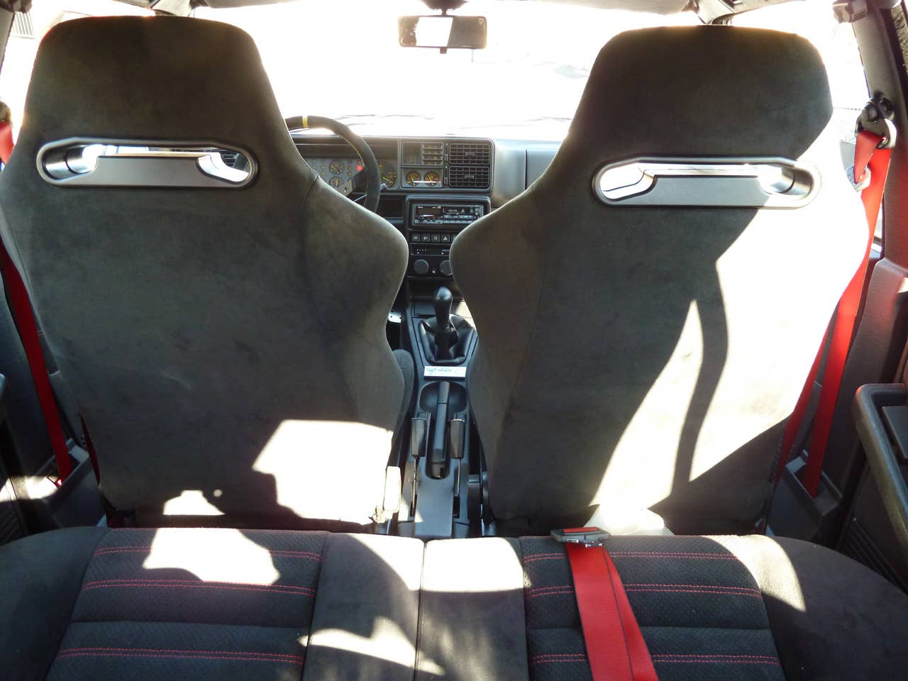 1992 Lancia Delta Integrale Martini 5 interior