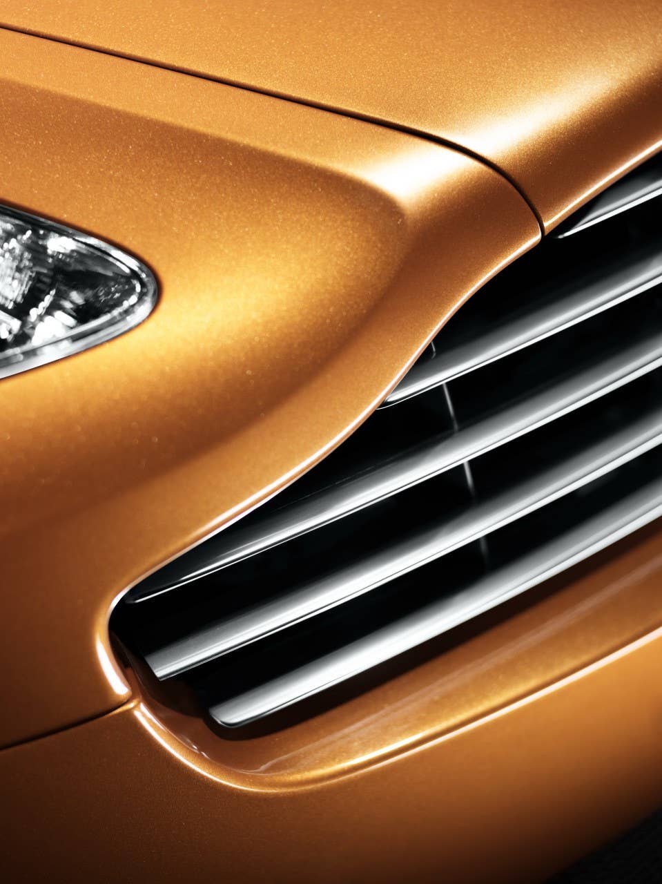 2012 Aston Martin Virage Coupe grille