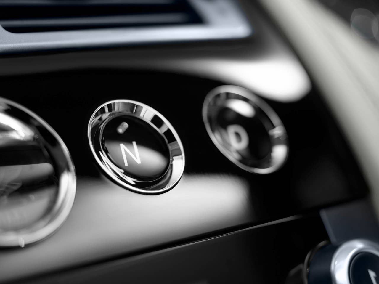 2012 Aston Martin Virage Volante instrument cluster