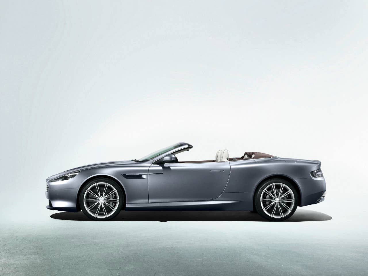2012 Aston Martin Virage Volante