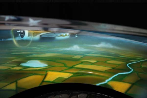 Airbrushed 2011 Chevrolet Camaro detail