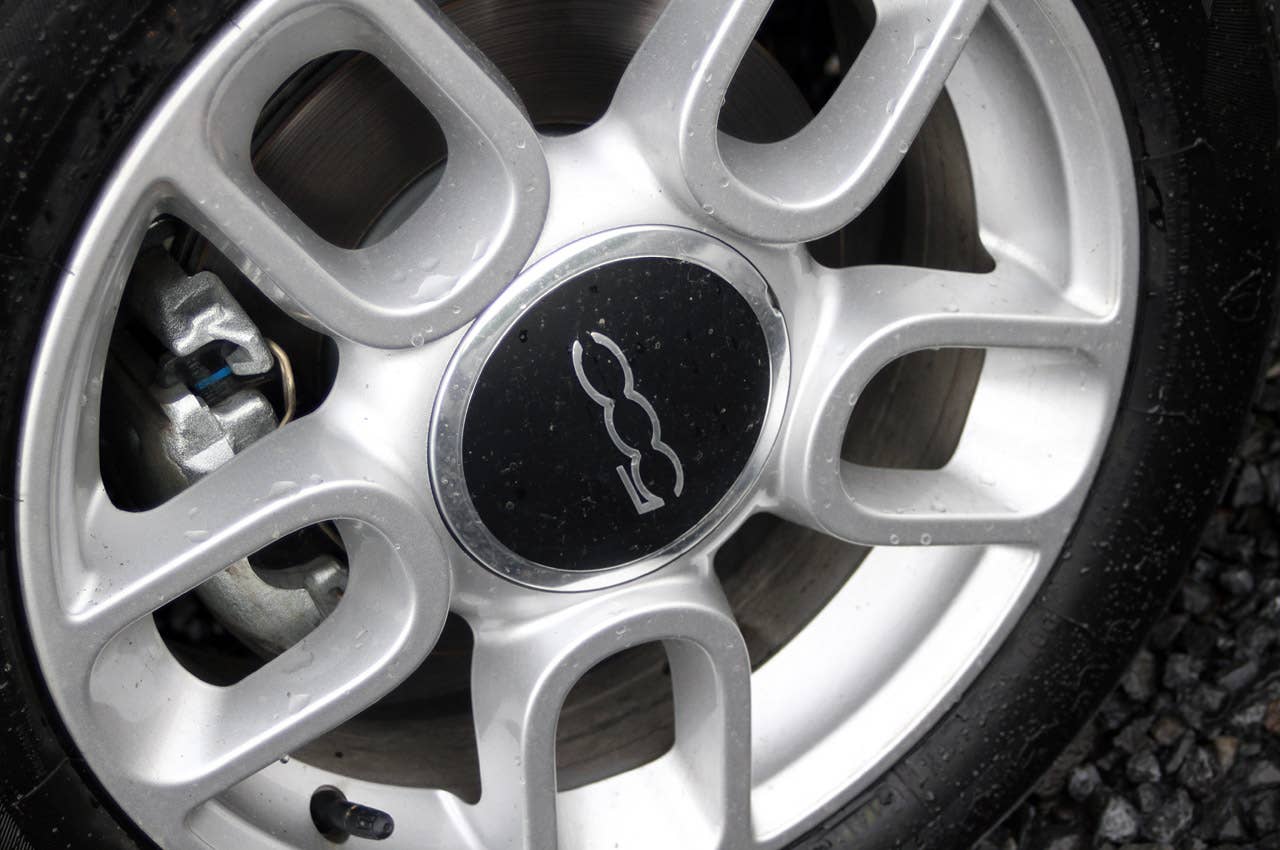 2012 Fiat 500C wheel