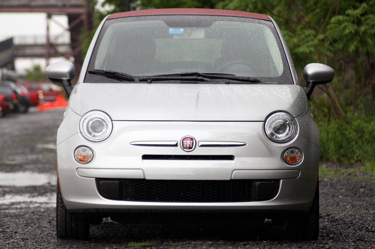 2012 Fiat 500C front view