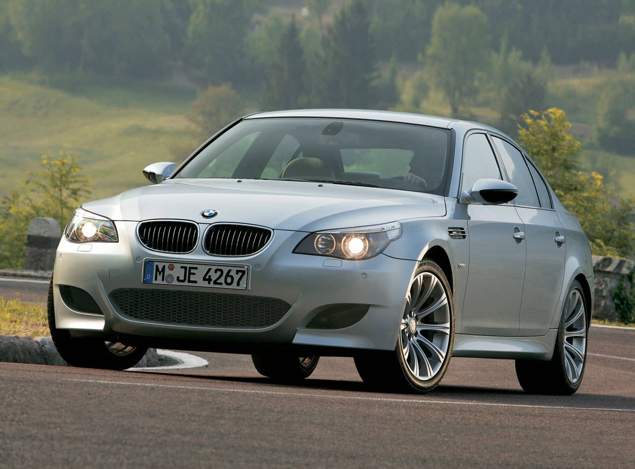 <p> BMW M5</p>