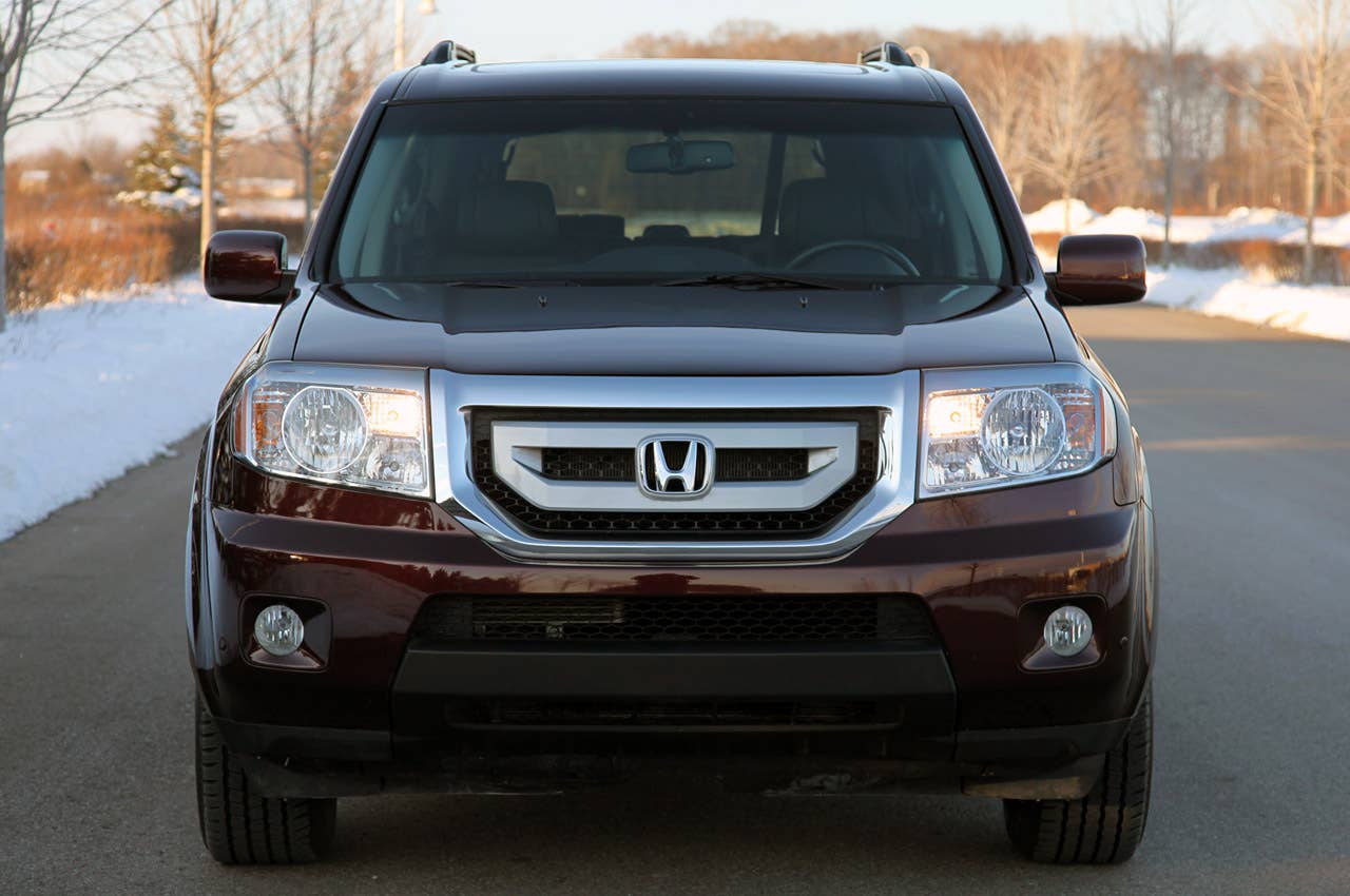 2011 Honda Pilot 4WD Touring front view