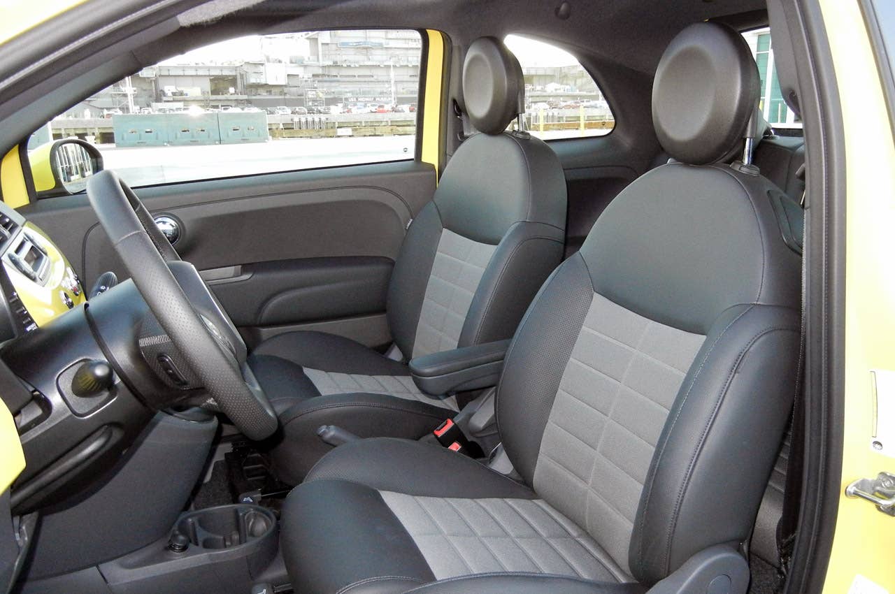 2012 Fiat 500 front seats