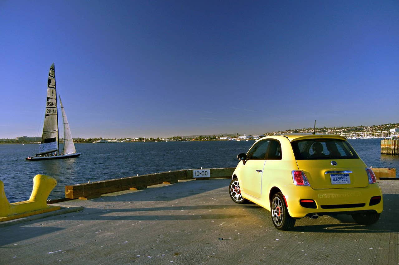 2012 Fiat 500 rear 3/4 view