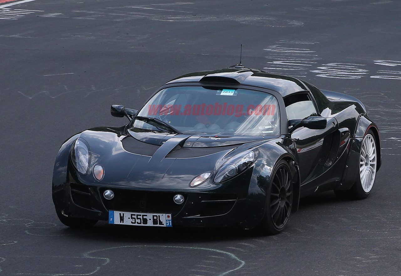 Renault Alpine test mule: Spy photos