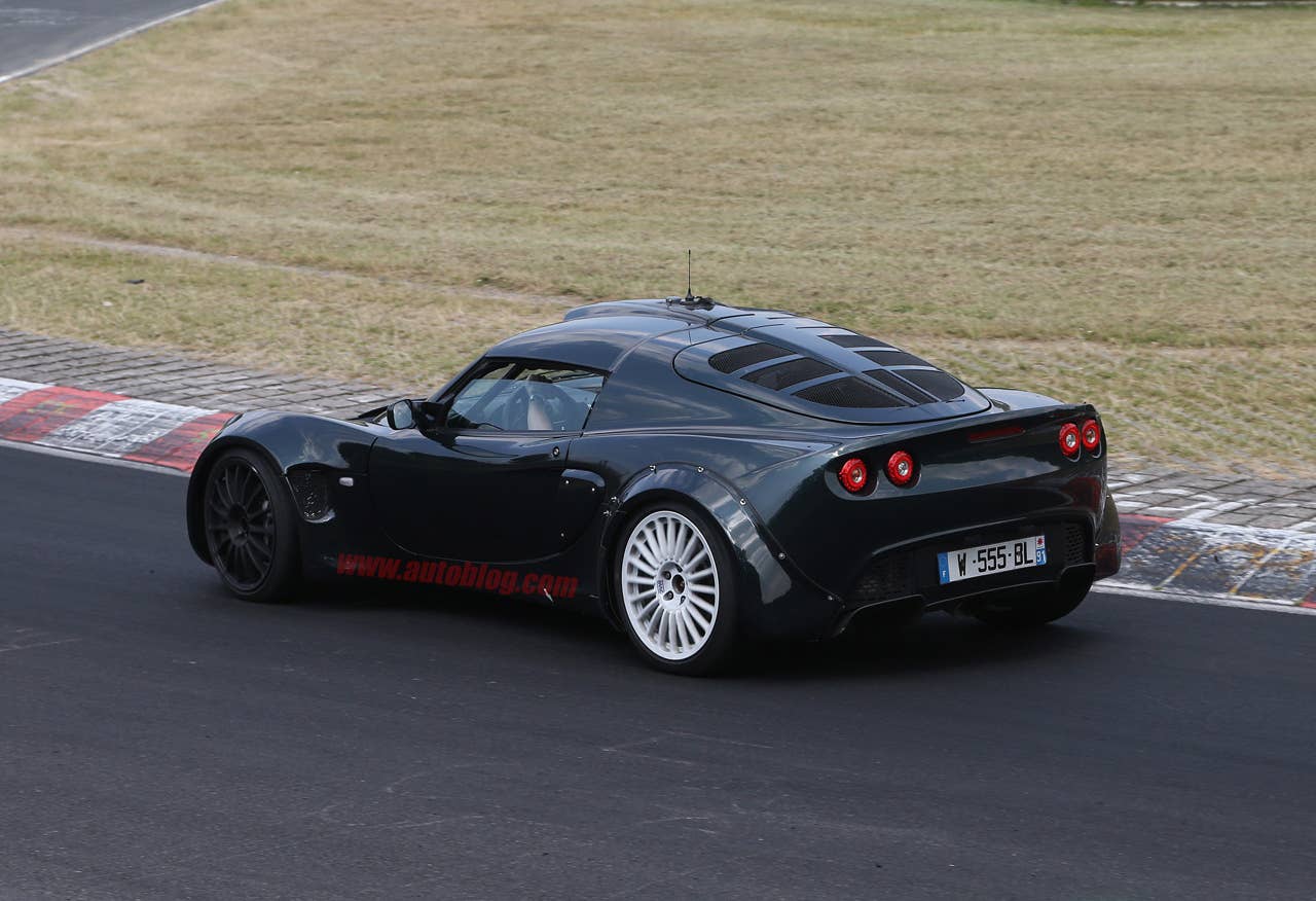 Renault Alpine test mule: Spy photos
