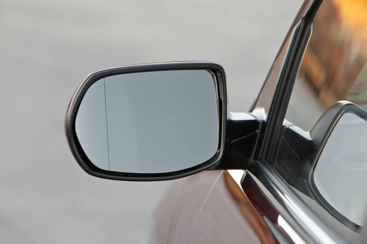 2012 Honda CR-V EX-L AWD -- expanded view driver's side mirror
