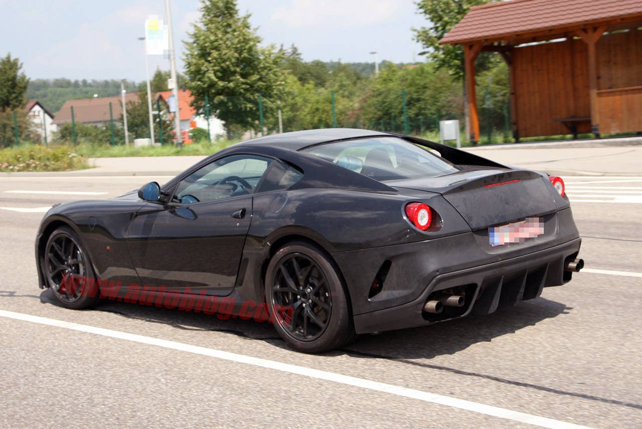 Ferrari 599 Successor: Spy Shots