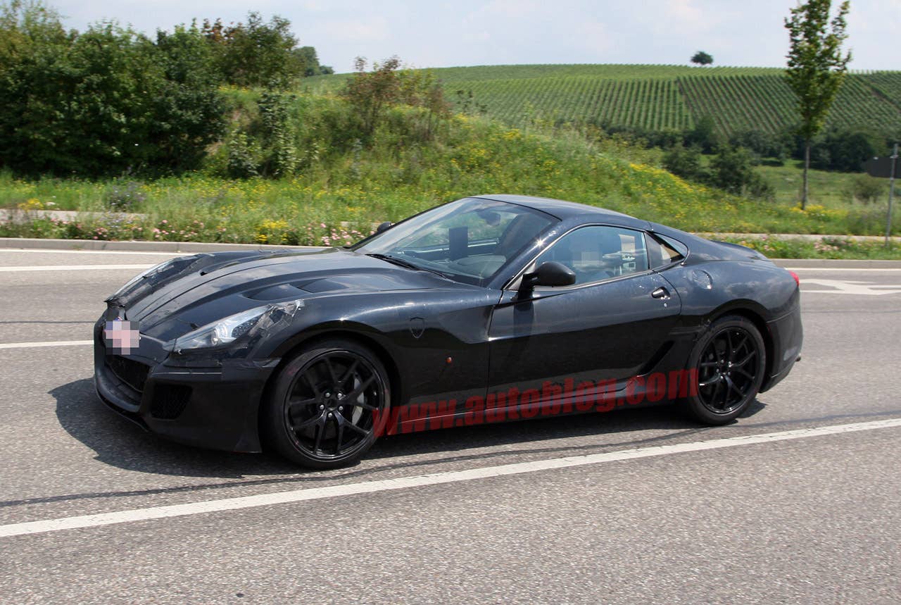 Ferrari 599 Successor: Spy Shots