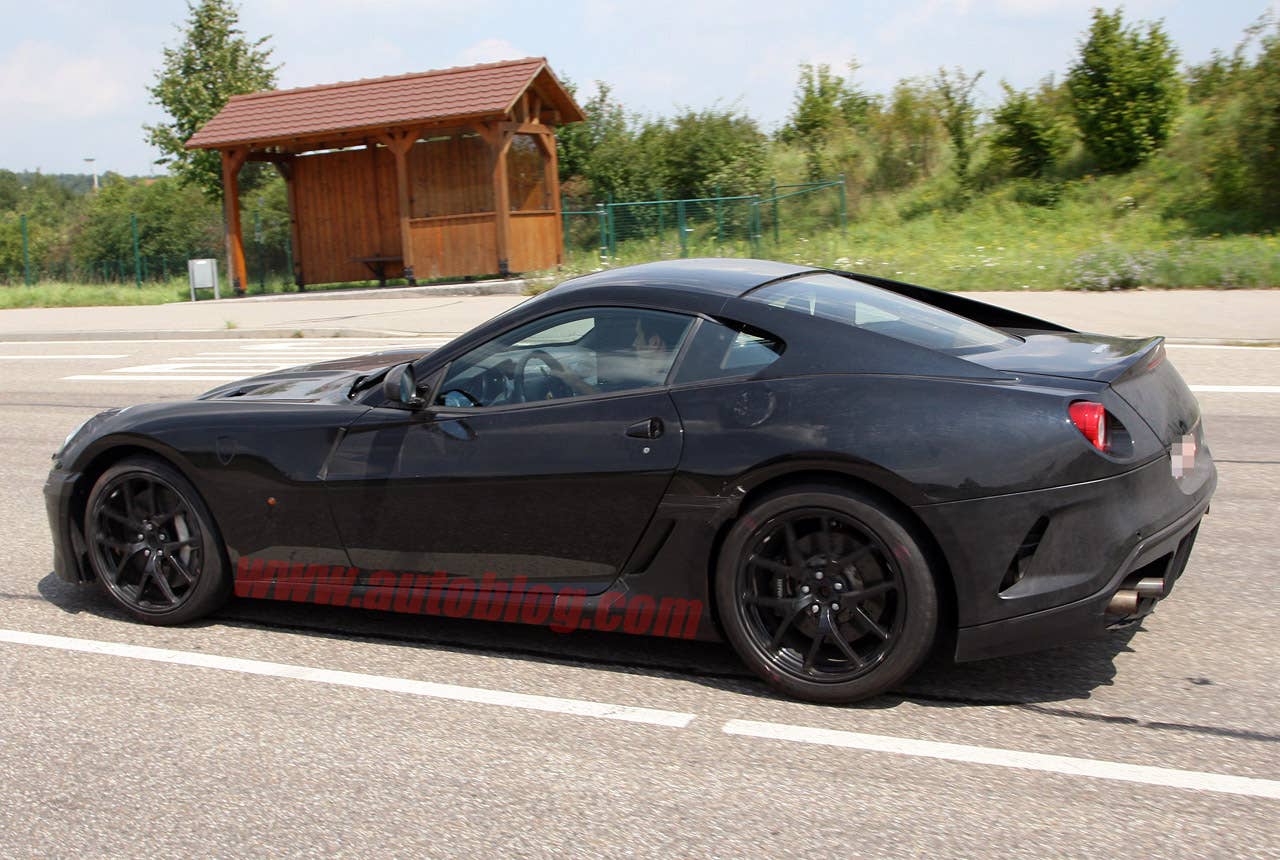 Ferrari 599 Successor: Spy Shots