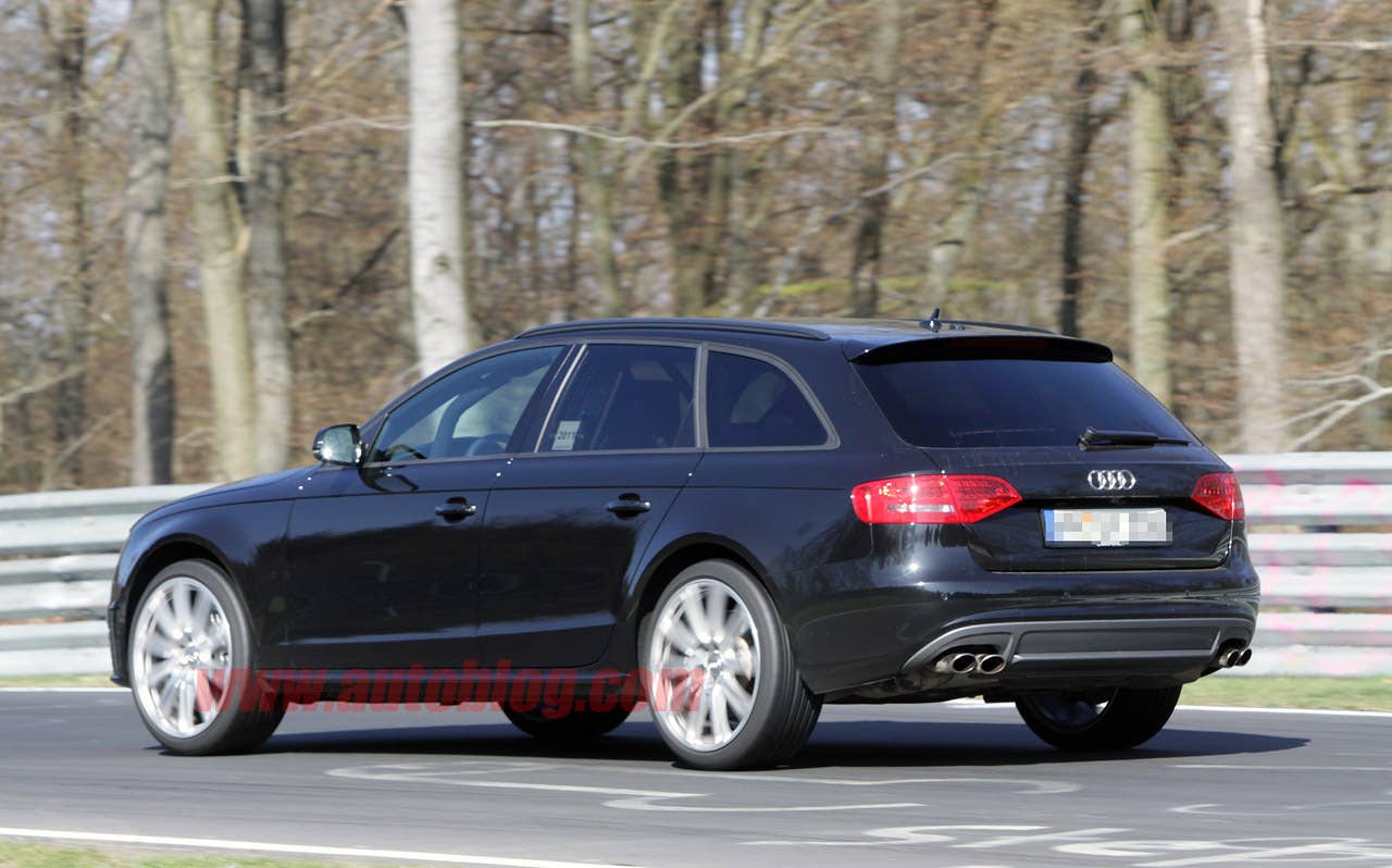 Audi S4 Avant: Spy Shots