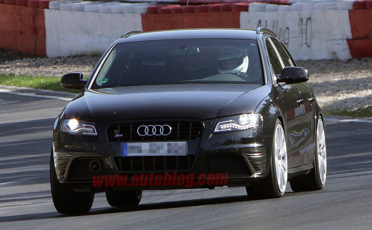 Audi S4 Avant: Spy Shots