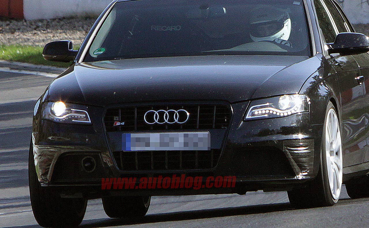 Audi S4 Avant: Spy Shots