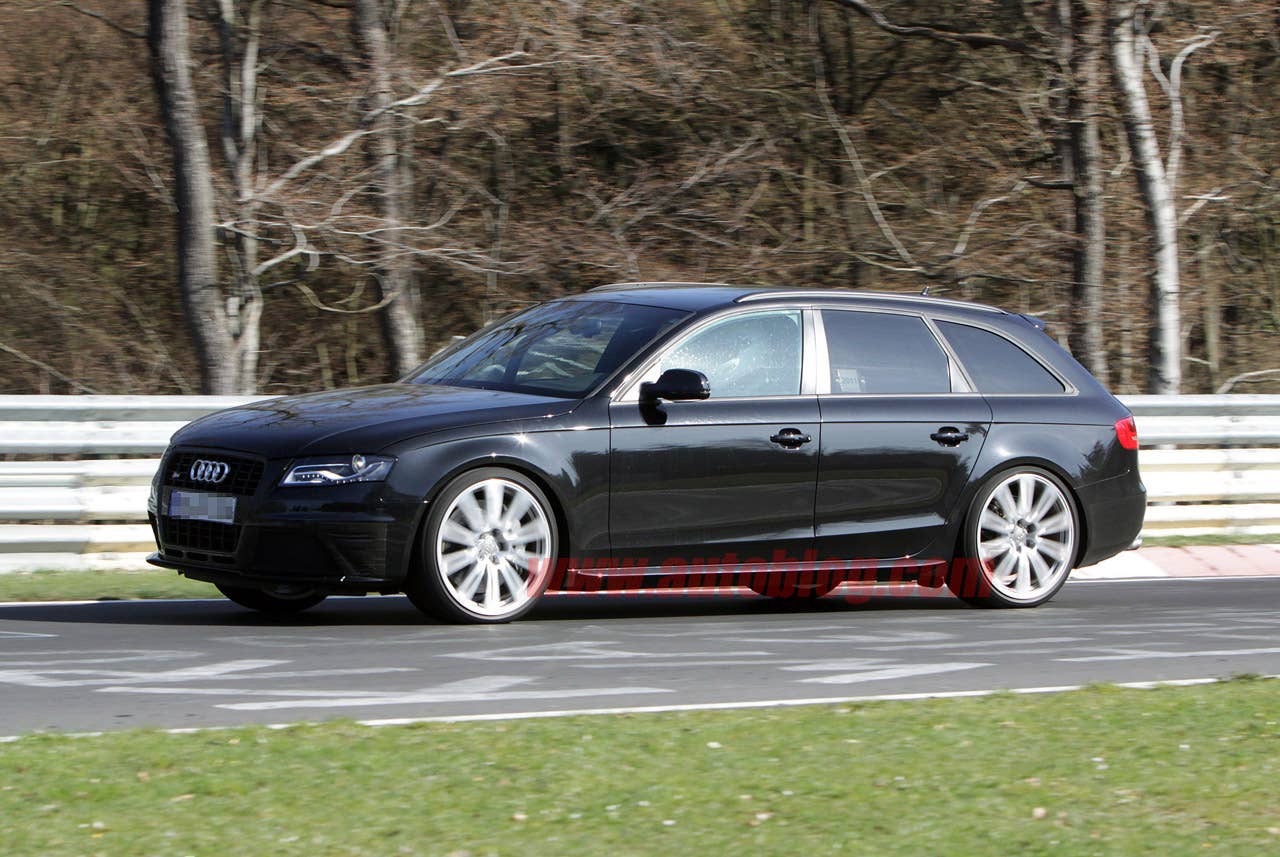 Audi S4 Avant: Spy Shots